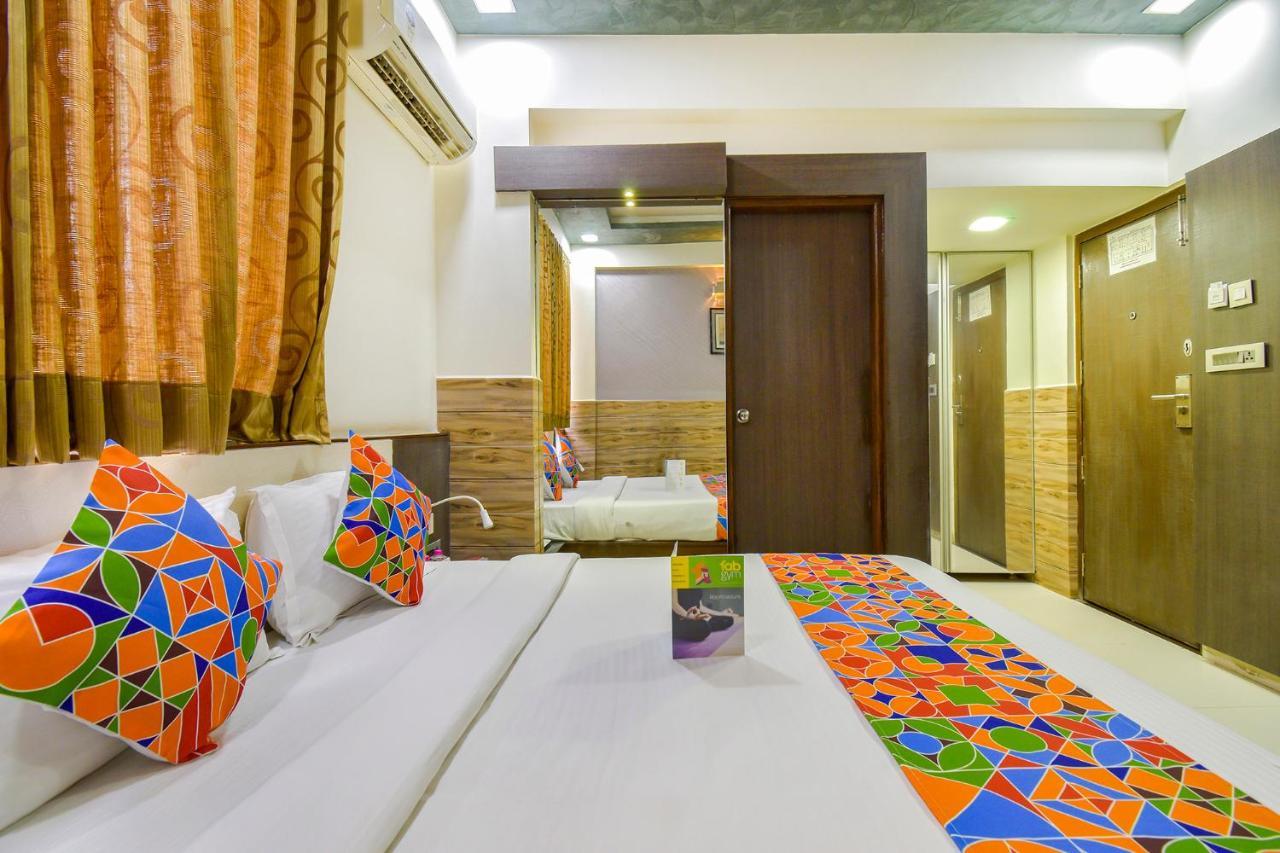 Fabhotel Kohinoor Plaza Ahmedabad Exterior photo
